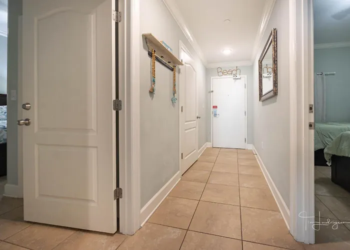 Apartment Phoenix 1602 *